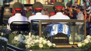 Погребаха Фидел Кастро