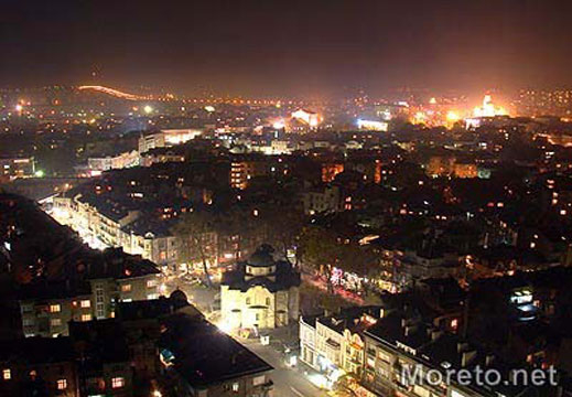 Стартира изложението Трите ключа - дом, офис, вила