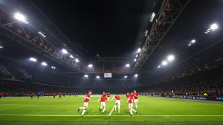 Помощник треньорът на Аякс Кристиан Поулсен ще бъде тестван за коронавирус