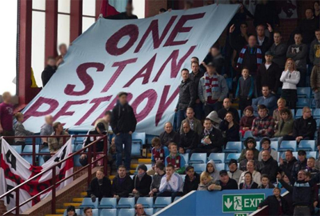 Погнаха "стиснатите" футболисти заради Стилиян