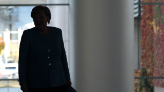 Европейски лидери подкрепиха решението на германския канцлер да се оттегли