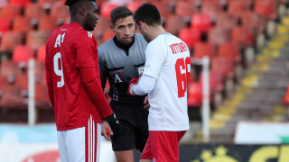 Треньорът на ЦСКА Стойчо Младенов вчера даде пресконференция на стадион