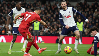 Ливърпул играе за всички трофеи и е още по силен с