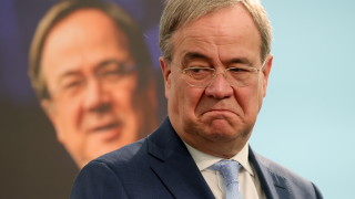 е уверен в победата въпреки че според социологическите проучвания продължава