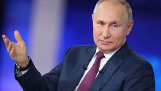 Руска медия: При „пряката линия“ на Путин се симулира приемане на зрителски въпроси