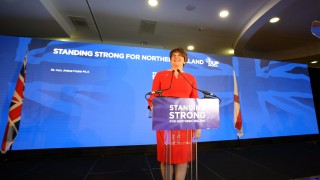 Лидерът на Демократичната юнионистка партия ДЮП Арлин Фостър обяви че