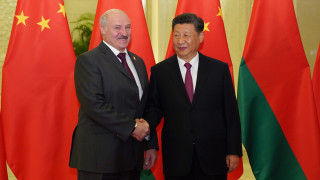 Китайските власти уважават избора направен от хората в Беларус заяви Уан