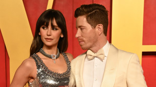 Нина Добрев и Шон Уайт успяват да привлекат вниманието ни