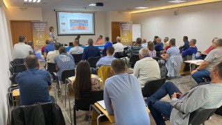 Българската федерация по волейбол и съдийската комисия организираха първия семинар