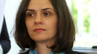 МВФ изпраща румънска желязна лейди като свой представител в Гърция