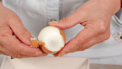 7 изпитани начина за белене на сварени яйца 