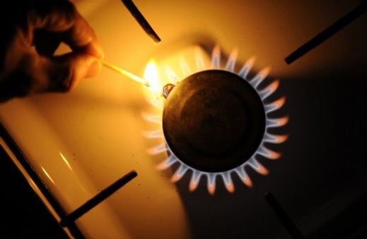 Драстично поевтиняване на природния газ в България