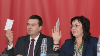 24 часа Нинова смаза опозицията си Корнелия Нинова поведе в