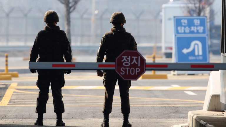 Южна Корея провела тайни военни разговори с КНДР през 2012 г. 