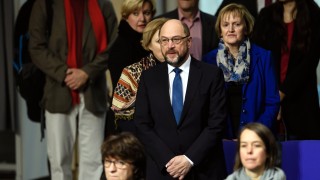 Мартин Шулц препоръча преговори за сформиране на коалиция с Меркел