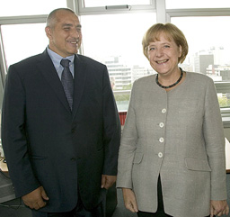Ангела Меркел е обещала подкрепа на ГЕРБ на изборите