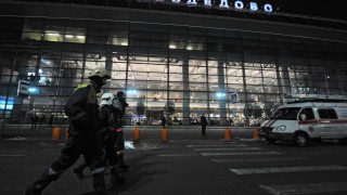 Няма загинали българи при инцидента с разбилия се пътнически самолет