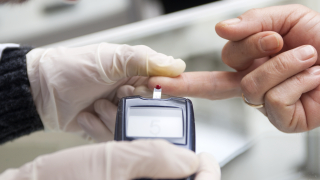 УМБАЛ Александровска стартира кампания с безплатни изследвания на хора с