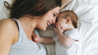 Кристина Малън е едва на 22 тъкмо завършила колеж и започнала