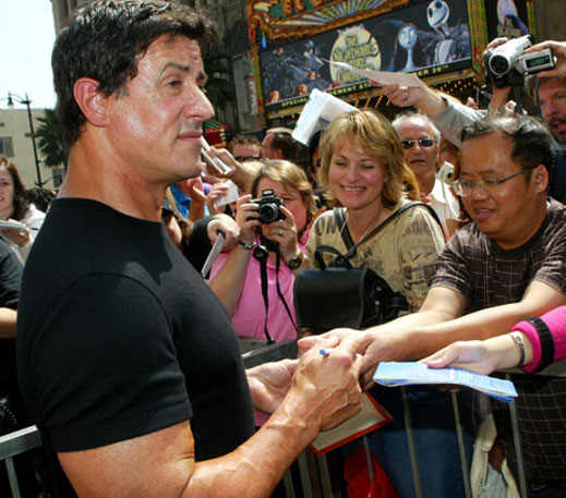 Ван Дам обясни защо е отказал поканата на Сталоун