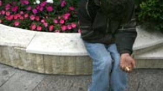 Погнаха просещите деца по пазарите в София