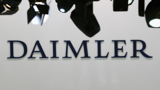 Daimler очаква срив на печалбата заради търговската война