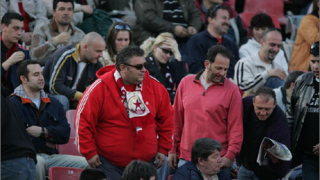 Не пускат феновете на ЦСКА на "Армията"