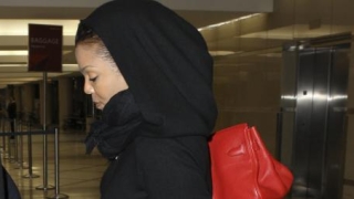 Джанет Джексън прие исляма и сложи бурка