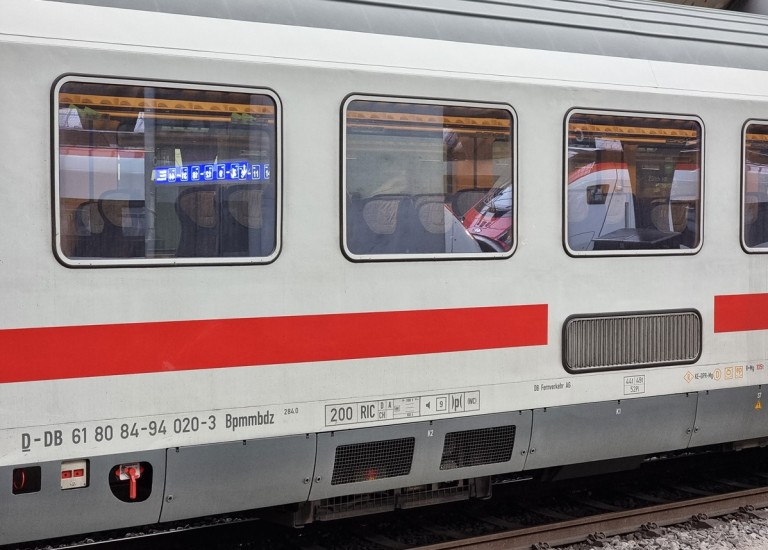 Снимка 650422