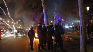 Френската полиция през последните няколко дни е задържала около 850