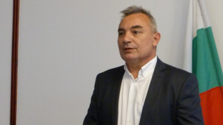 Трябва да се намери място в Музея на социалистическото изкуство