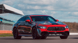 Германската компания Mercedes AMG пусна първите снимки на прототип GT 73