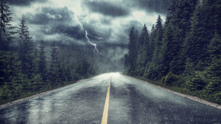 Очаква се огромна пролетна буря идваща от западната част на