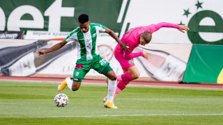 Четирима от чужденците в Берое получиха повиквателни за националните си