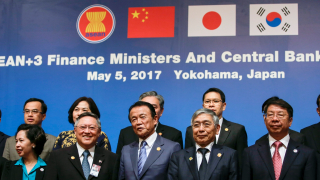 Азиатските финансови лидери се противопоставят на протекционизма