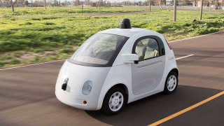 Google се отказва от собствен безпилотен автомобил