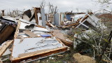  21 са в болница след прекосяване на торнадо в Арканзас 