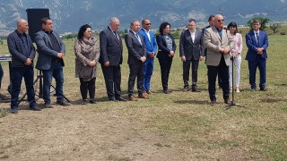 Министърът на околната среда и водите Емил Димитров направи първа