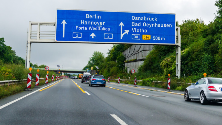 Германската прокуратура разследва чешки милионер за шофиране по аутобан със скорост