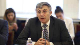 Депутатите се скараха как да си уплътнят времето в Комисията