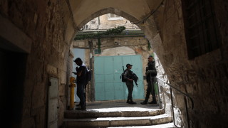 Израел държи затворени над 1200 палестинци без обвинения