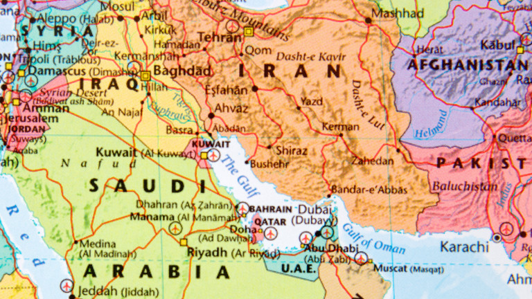 Иран залови кораб за контрабанда на горива в Персийския залив