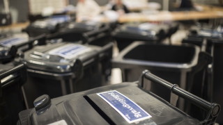 Социалдемократите вероятно ще останат най голямата партия в Дания но политическото