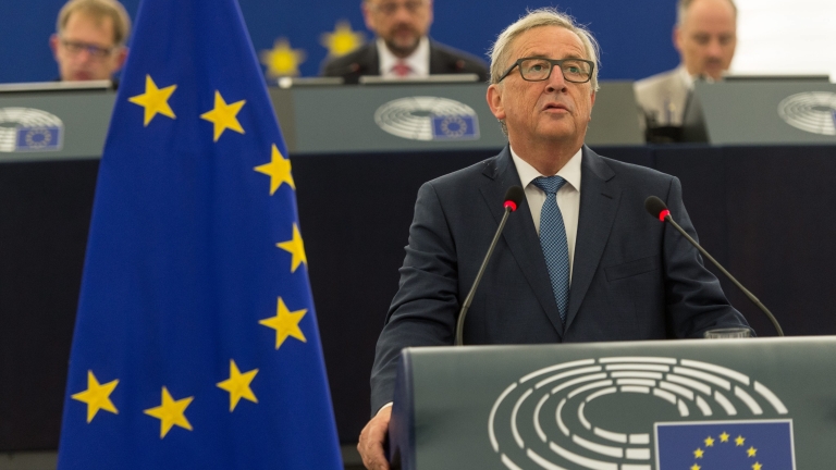 ЕС бил безсилен да противодейства на авторитарните тенденции в Полша и Унгария