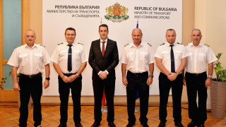 Първите шестима пилоти за системата за спешна медицинска помощ по