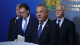 Валери Симеонов не вижда защо да подава оставка