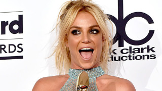 Всички фенове на американската певица Бритни Спиърс се интересуват живо