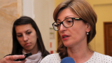 Съдии от СРС „скочиха” на Захариева, тя не се дава