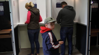 В Литва освен за евродепутати гласуват и на втори тур