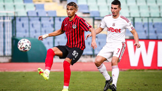 Локомотив София и ФК ЦСКА 1948 направиха зрелищно реми в